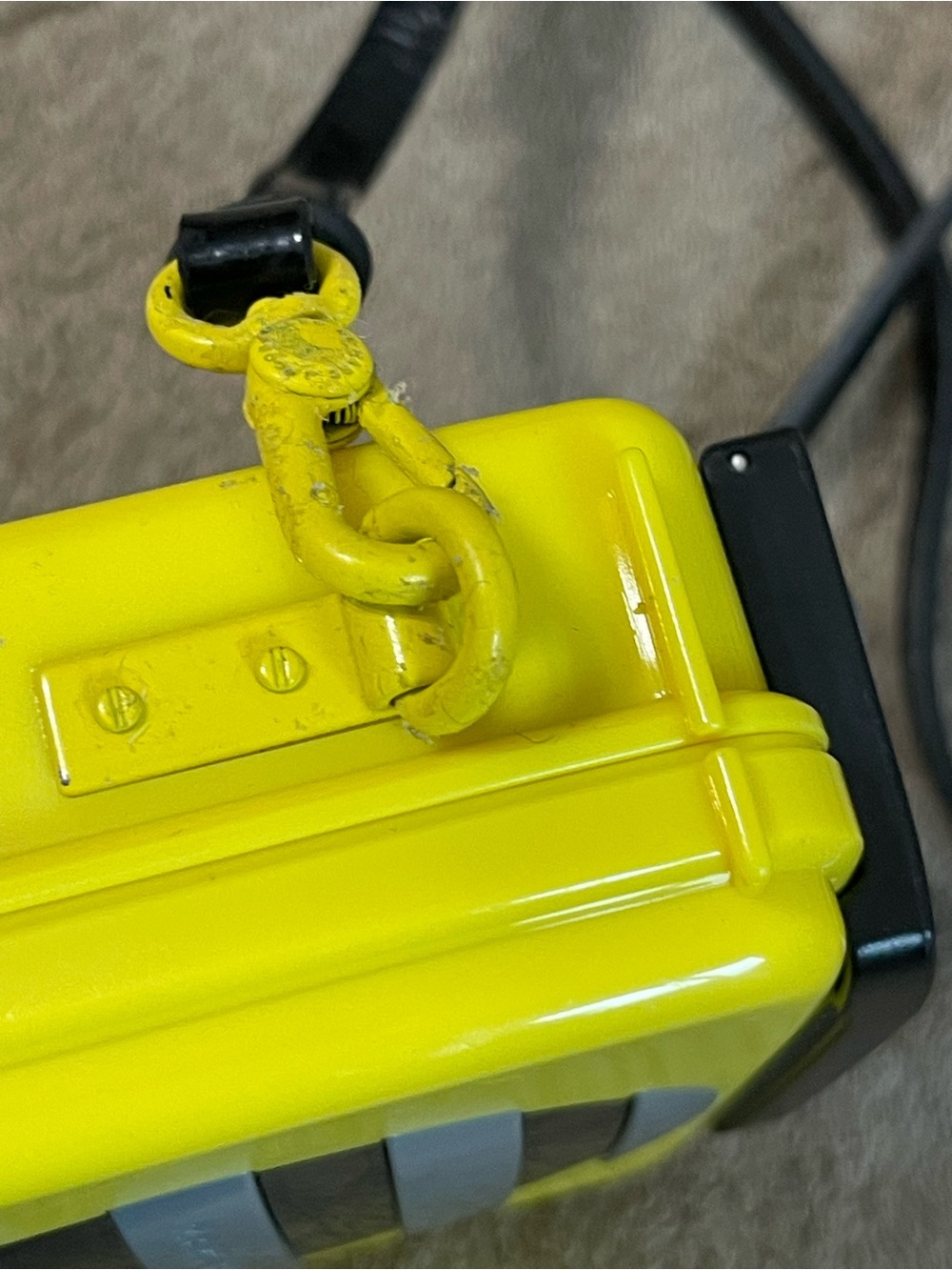 Marc by Marc Jacobs Yellow Crossbody Cassette Bag with Black Strap - Picture 8 of 12